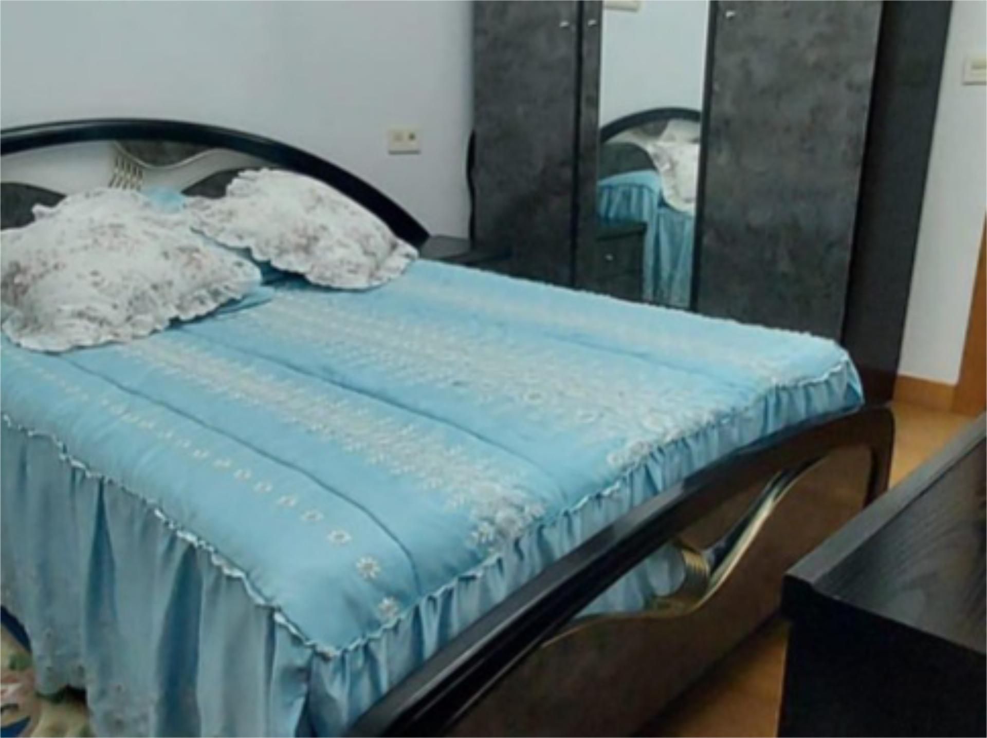 Bedroom of House or chalet to rent in Villaquilambre