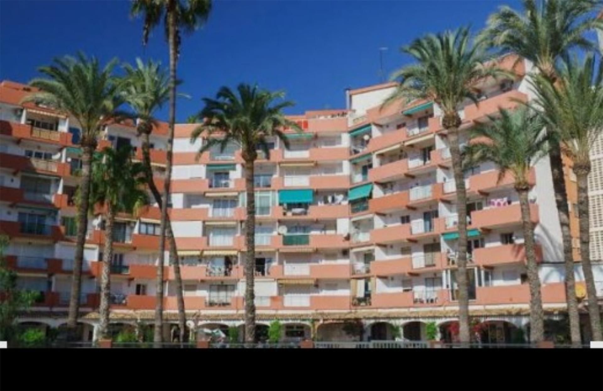 Flat to share in Avinguda de la Fontana, Montañar - El Arenal Flat to share in Avinguda de la Fontana, Montañar - El Arenal