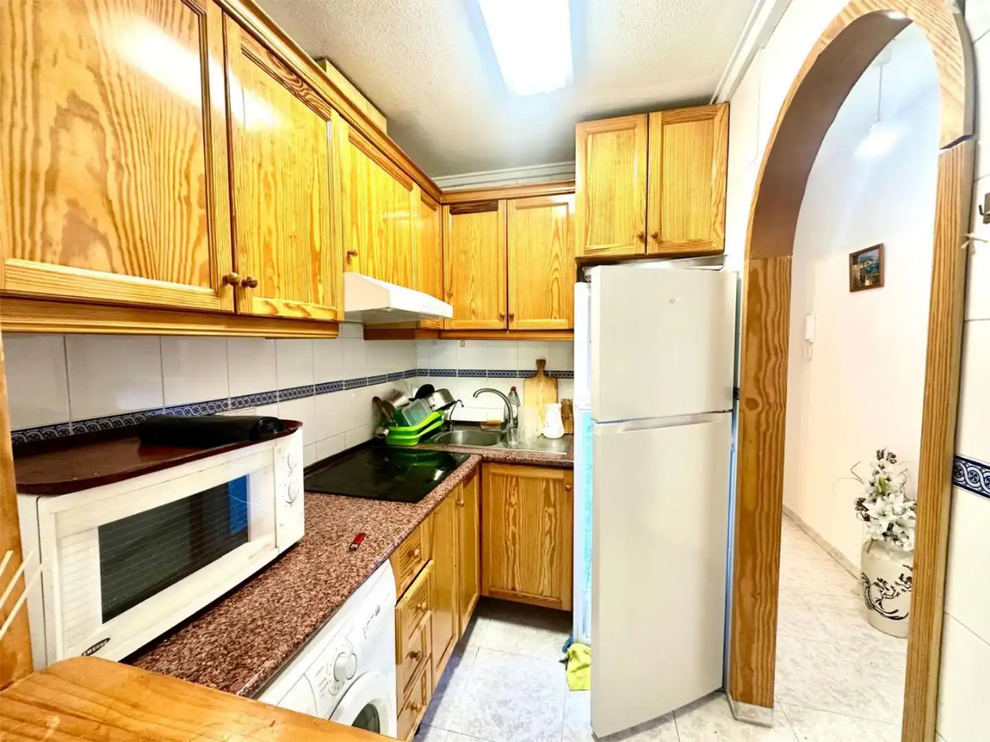 Apartamento en venta en Calle Patricio Zammit, 48, Las Piscinas Naturales Cocina de Apartamento en venta en Torrevieja con Aire acondicionado y Balcón