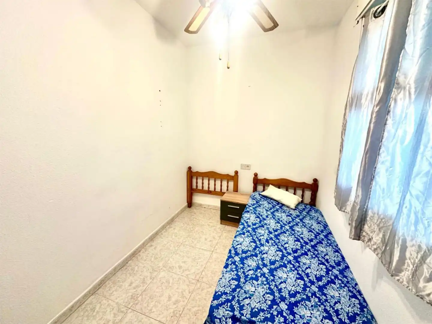 Apartamento en venta en Calle Patricio Zammit, 48, Las Piscinas Naturales Habitación de Apartamento en venta en Torrevieja con Aire acondicionado y Balcón