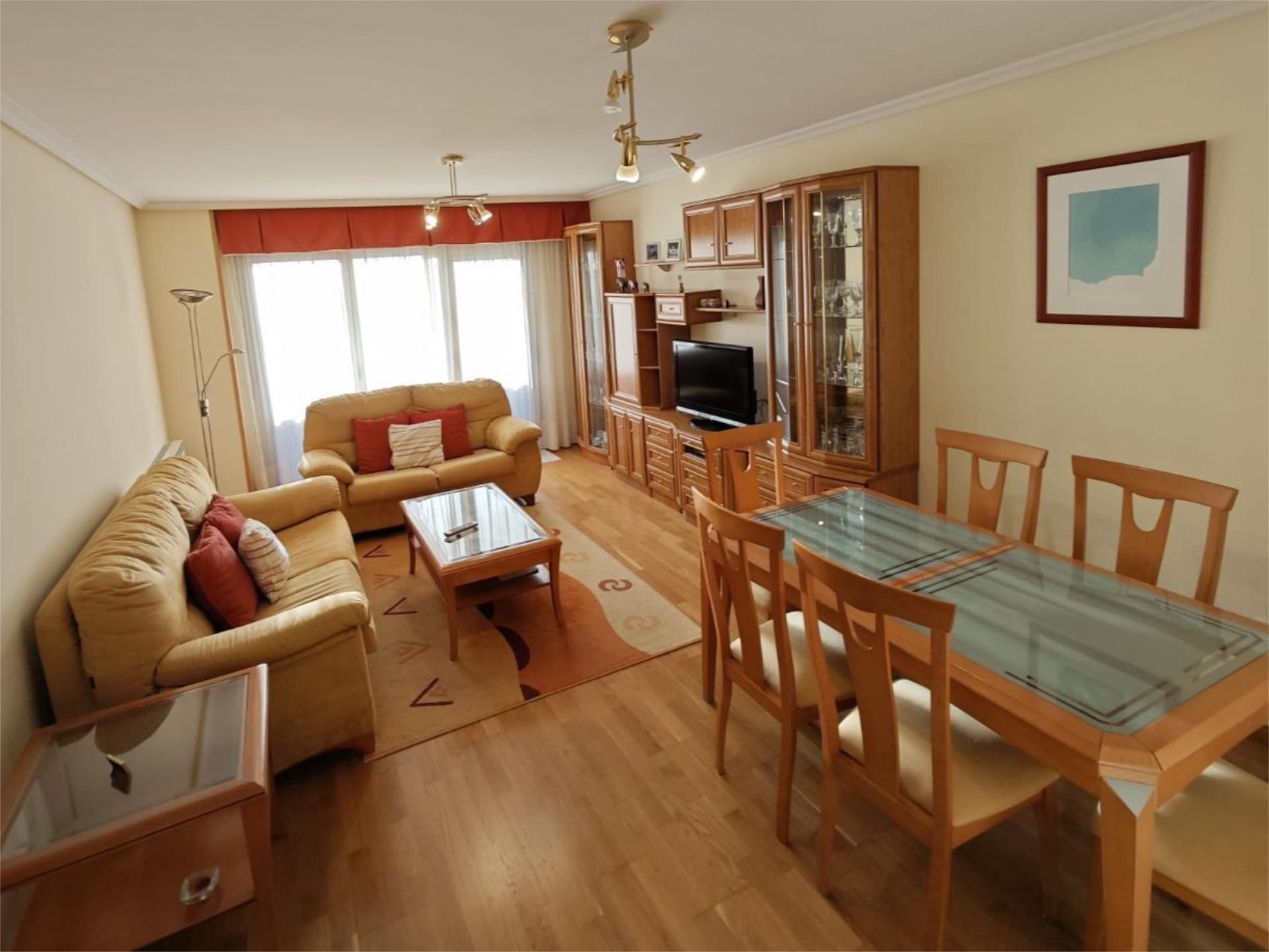 Flat to rent in Calle de Abdalá el Rico, 4, Sur