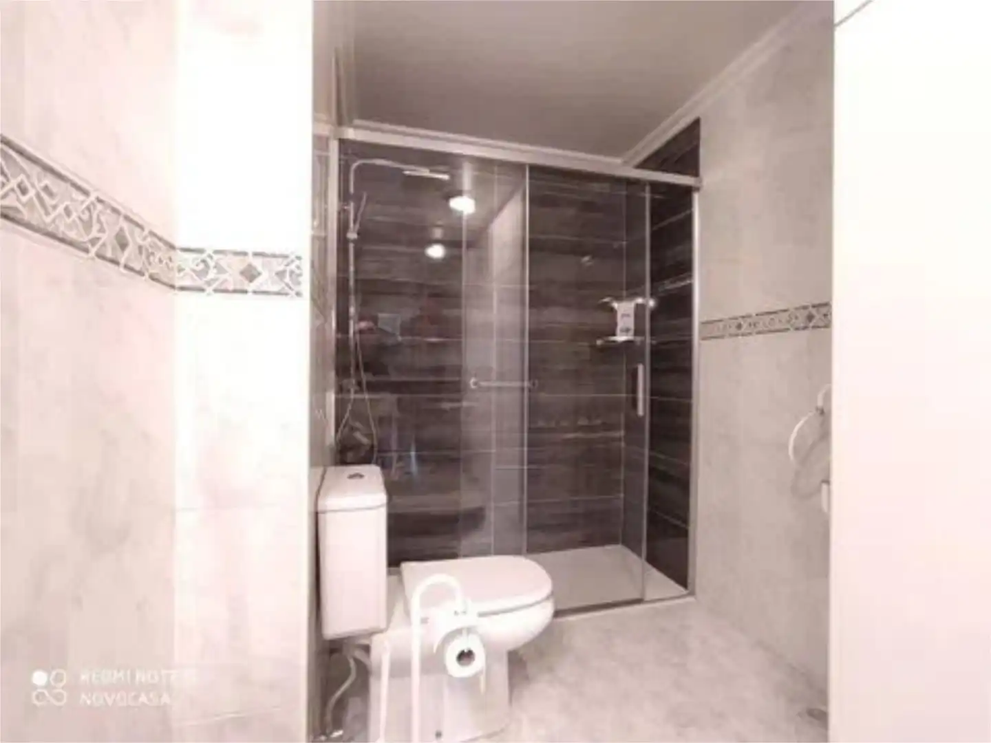 Zimmer in Paseo de Canalejas, 92, San Esteban - San Cristóbal Zimmer in Paseo de Canalejas, 92, San Esteban - San Cristóbal