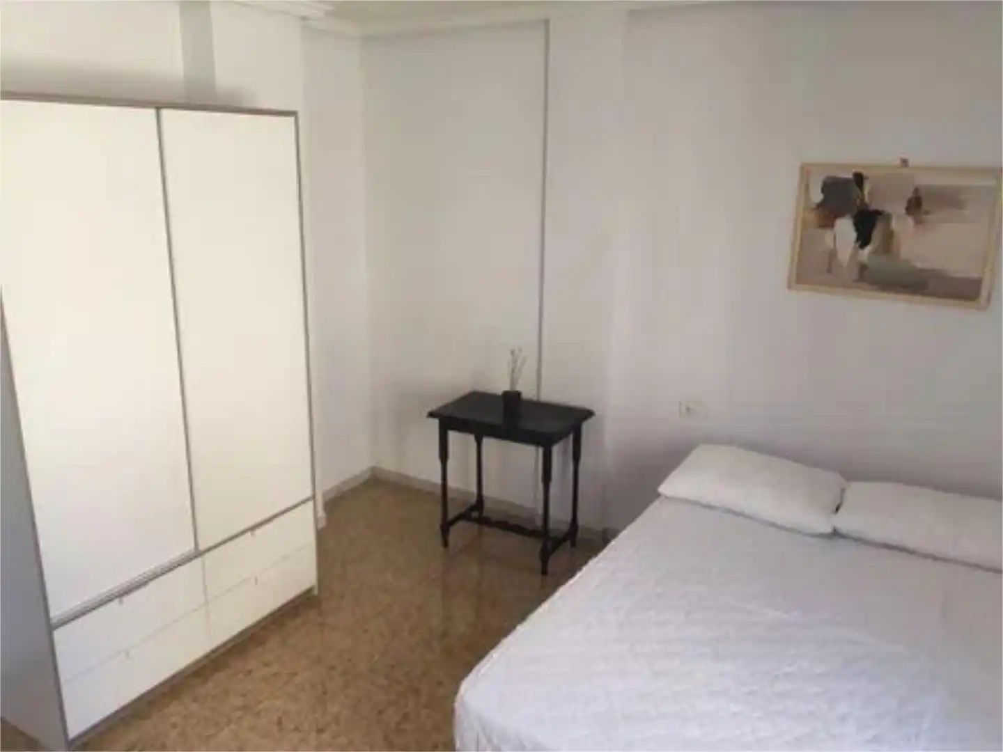 Zimmer in Paseo de Canalejas, 92, San Esteban - San Cristóbal Zimmer in Paseo de Canalejas, 92, San Esteban - San Cristóbal