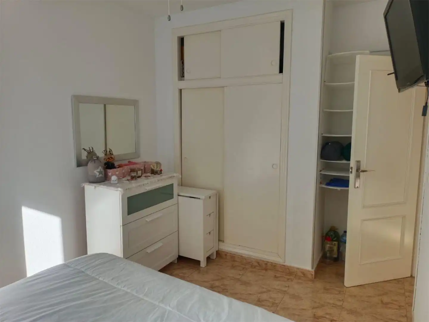 Flat for sale in Calle la Loma, 3, Antonio Machado Bedroom of Flat for sale in Torrevieja with Air Conditioner and Balcony