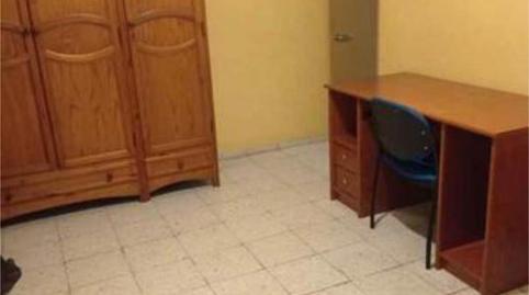 Foto 2 de Piso de alquiler en El Cerro,  Sevilla Capital