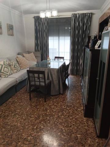 Piso en Venta en Calle Álamos, 33 en Las Tinajerías - Juderías