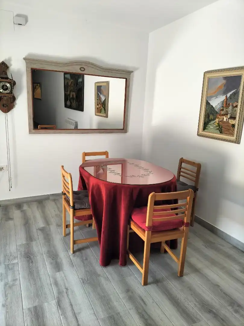 Casa o chalet en venta en Calle Zenete, 1, Albaicín Comedor de Casa o chalet en venta en Granada Capital con Aire acondicionado y Balcón