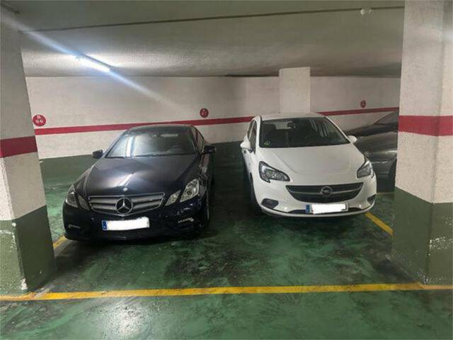 Garaje en Alquiler en Penya - Roja - Avda. Francia