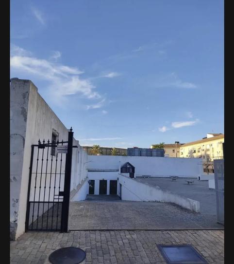 Foto 2 de Garatge en venda a Calle Zaragoza, 34, Barriada España - San Pedro, Jerez de la Frontera