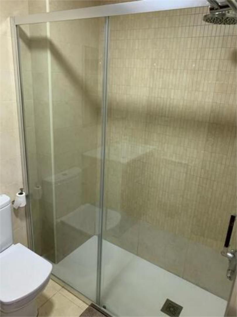 Baño de Piso de alquiler en Miengo con Calefacción y Amueblado