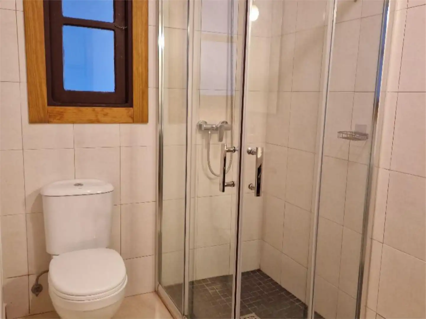 Wohnung zum Verkauf in Barrio Aja, 18, Soba Badezimmer von Wohnung zum Verkauf in Soba