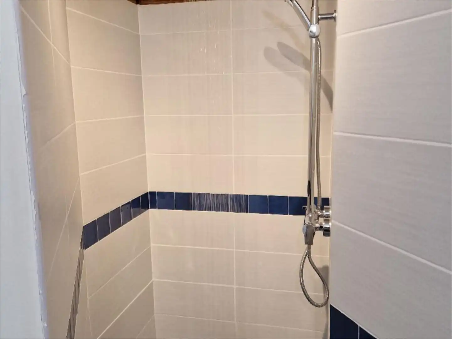 Wohnung zum Verkauf in Barrio Aja, 18, Soba Badezimmer von Wohnung zum Verkauf in Soba