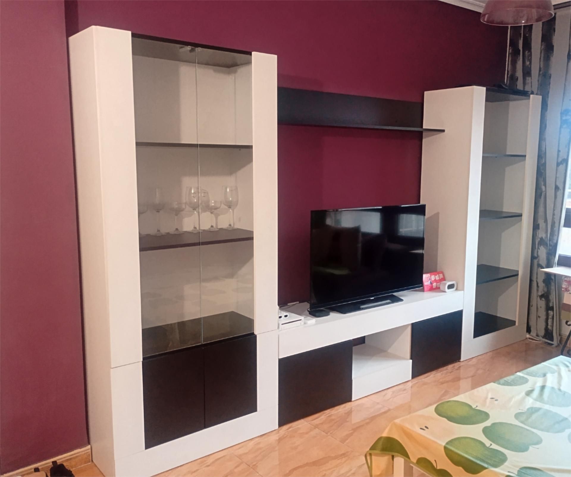 Living room of Flat to rent in  Almería Capital  with Air Conditioner, Heating and Furnished