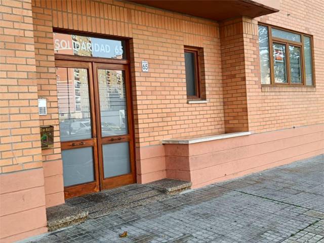 Piso en Venta en Calle de la Solidaridad, 65 en Santa Isabel