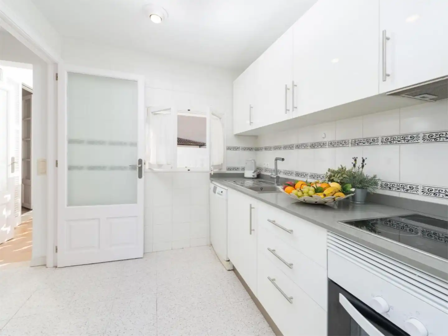 Einfamilien-Reihenhaus zum Verkauf in Carrer Isabel Garau, 58, Can Picafort Küche von Einfamilien-Reihenhaus zum Verkauf in Santa Margalida mit Klimaanlage, Terrasse und Balkon