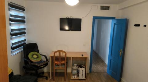 Photo 2 of Flat to share in Calle Antonio Maura, 47, Ciudad Jardín - Zoco,  Córdoba Capital