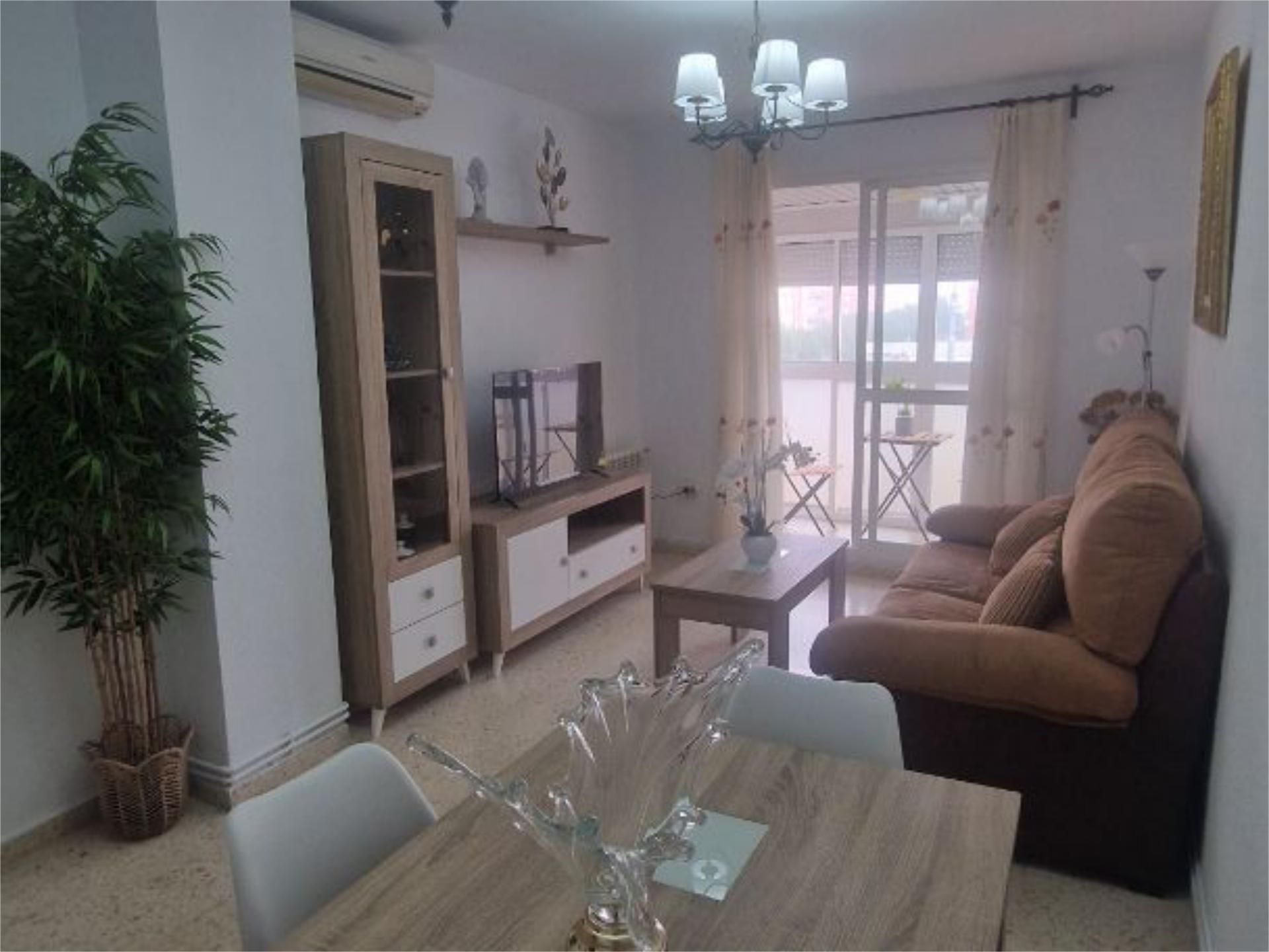 Flat to rent in Calle Alonso Núñez, 6, Valdepasillas - La Paz - Huerta Rosales Living room of Flat to rent in Badajoz Capital with Air Conditioner, Heating and Furnished