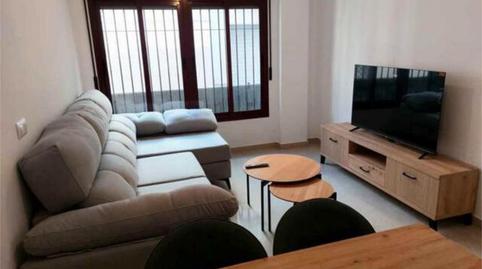 Foto 2 de Piso de alquiler en Motril  ciudad, Motril