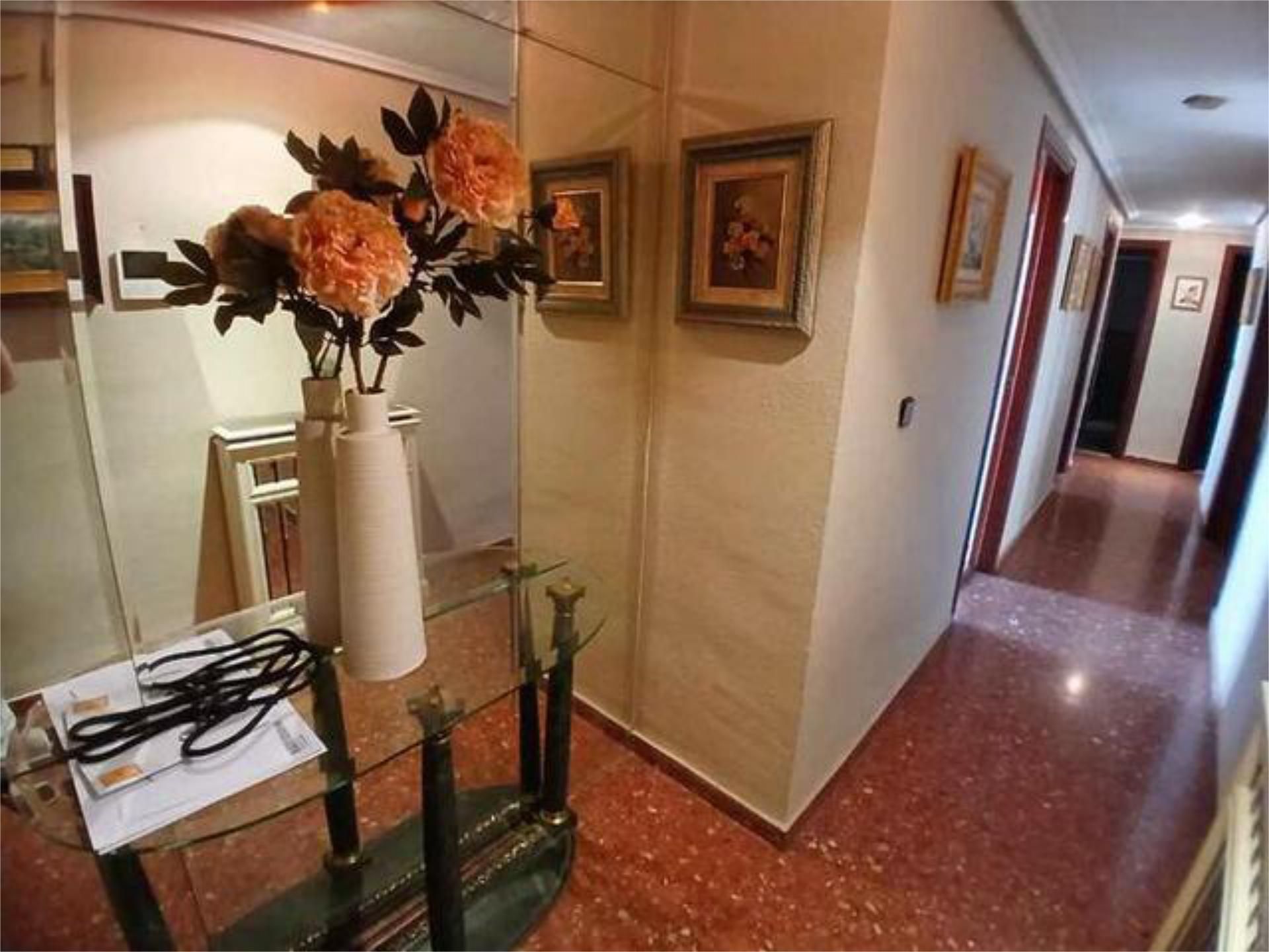 Flat for sale in  Zaragoza Capital  with Heating and Storage room