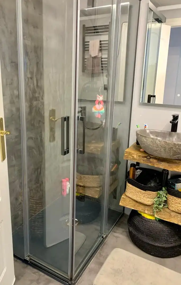 Baño de Piso en venta en Calpe / Calp con Aire acondicionado, Calefacción y Jardín privado