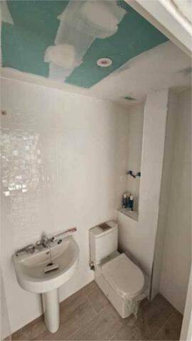 Local comercial en Alquiler en Albolote