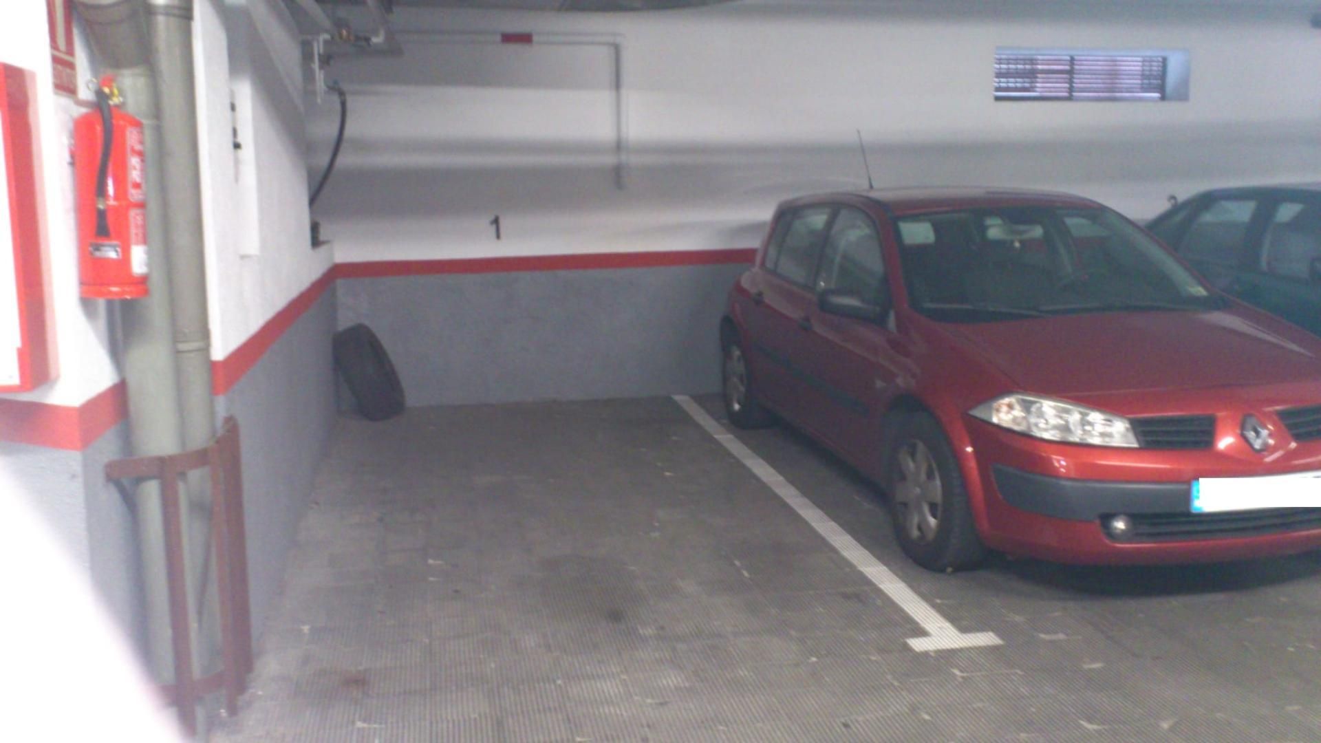 Parking of Garage to rent in  Madrid Capital