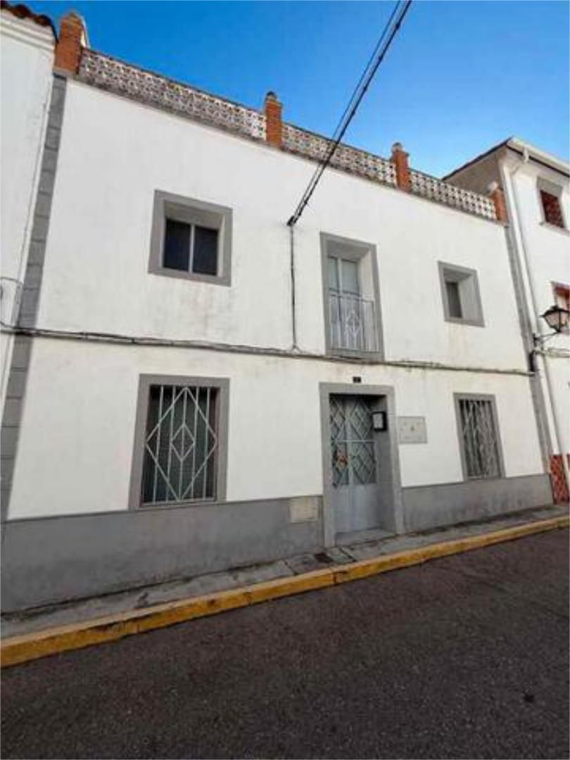 Exterior view of House or chalet for sale in Salvaleón