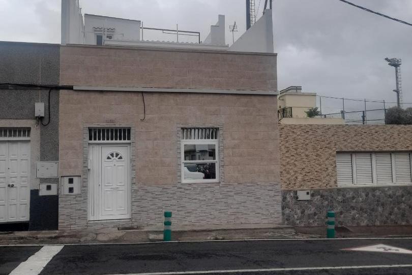House or chalet for sale in Calle Cruz del Ovejero, 65, Tamaraceite, Las Palmas de Gran Canaria - image 1 Photo 1 of House or chalet for sale in Calle Cruz del Ovejero, 65, Tamaraceite, Las Palmas de Gran Canaria