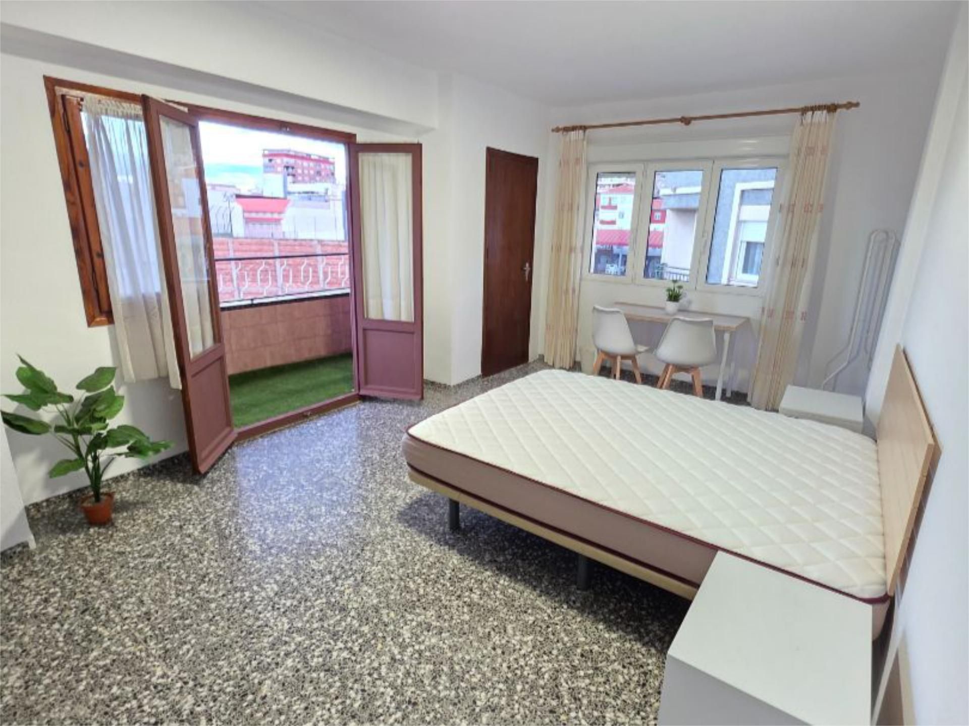 Flat to share in Calle de la Virgen, 7, El Carril - Paseo de Chapi