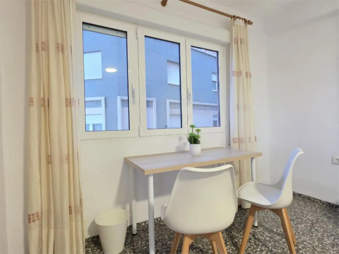 Bedroom of Flat for share in Villena  with Furnished and Balcony