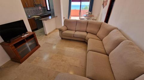 Foto 4 de Apartamento de alquiler en Urbanización Manilva Beach, 29, Alcorrín, Manilva