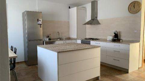 Foto 2 de Casa adosada en venda a Calle Los Juncos, 10, San Crispín - Huerta Nueva-Estación, Elda