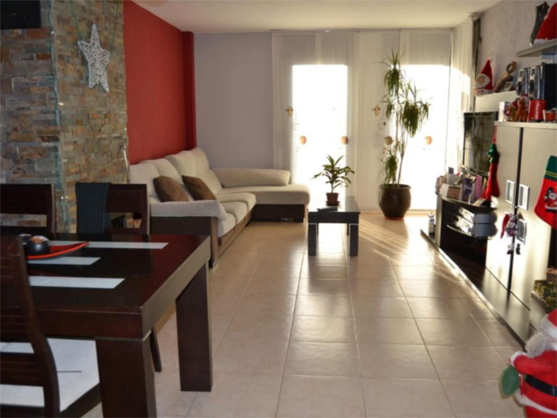 Sala d'estar de Dúplex en venda en Riells i Viabrea amb Aire condicionat, Calefacció i Terrassa