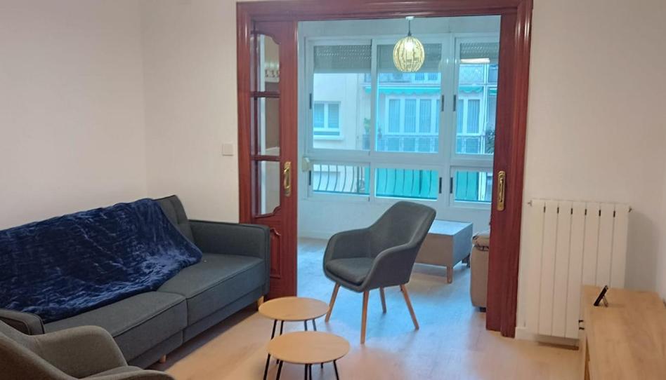 Piso de alquiler en Avenida de Cervantes, 16, Cervantes, Granada Capital - imagen 1 Foto 1 de Piso de alquiler en Avenida de Cervantes, 16, Cervantes, Granada Capital