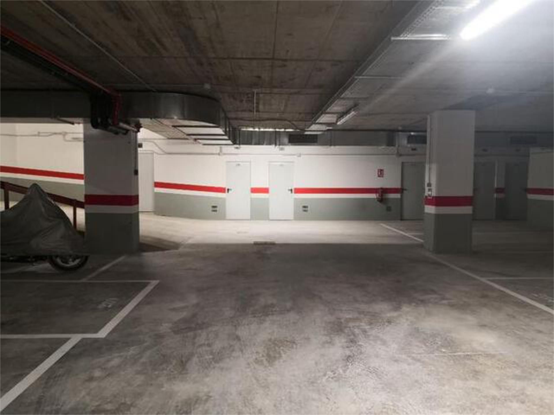 Parking de Garaje de alquiler en Badalona