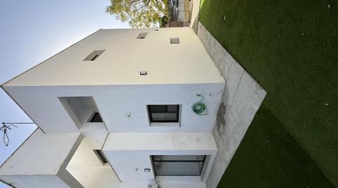 Foto 4 de Casa adosada en venda a Calle Pablo Ruiz Picasso, 5, Salteras, Sevilla