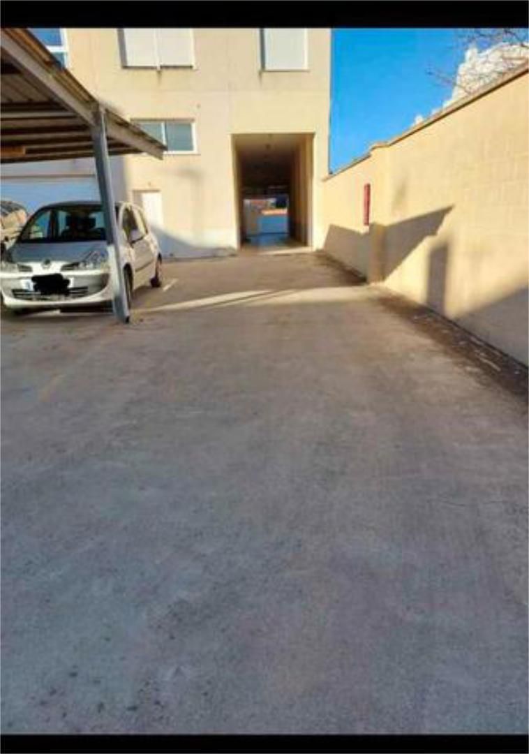 Aparcament de Garatge de lloguer en Dénia