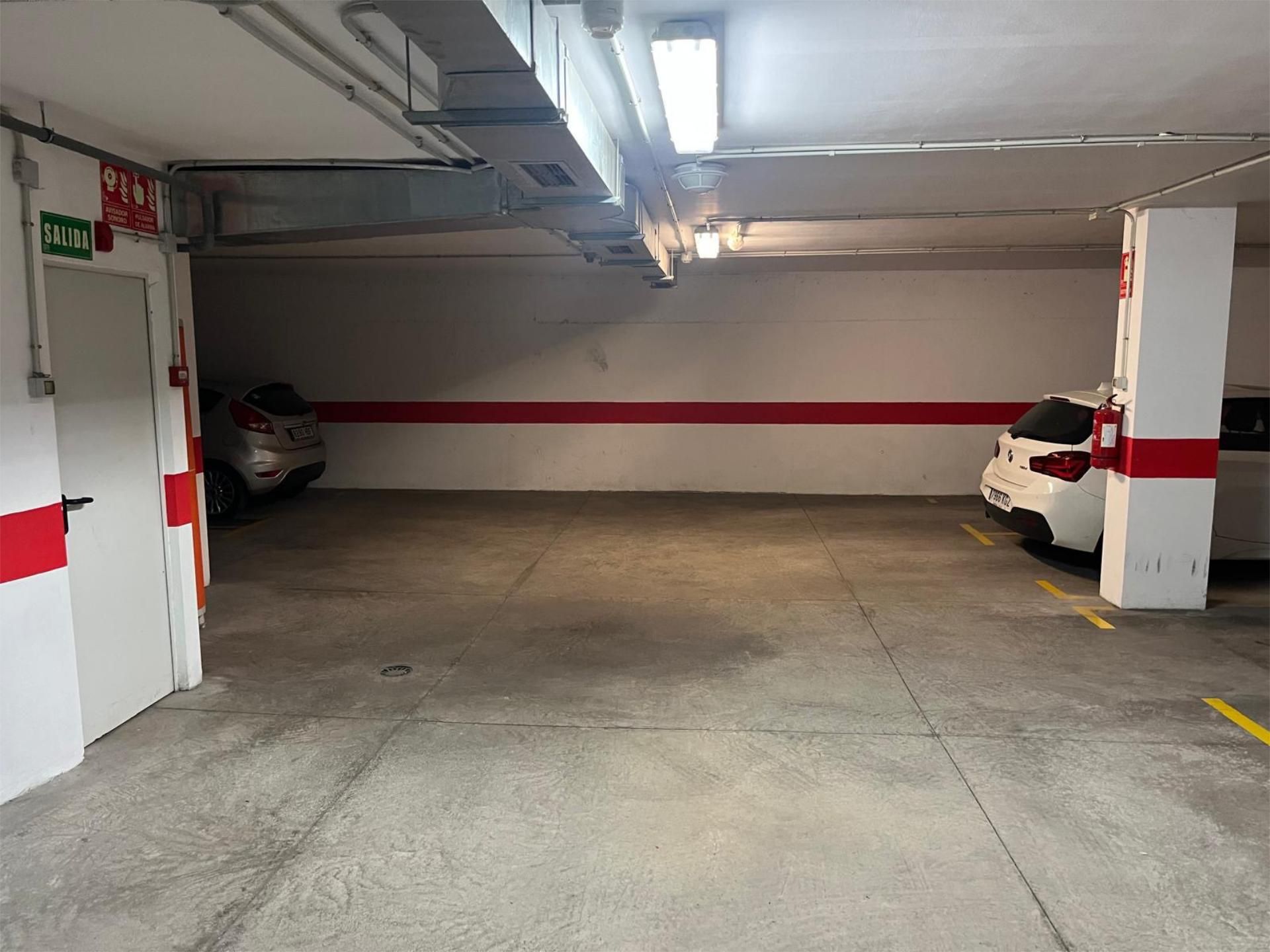 Parking of Garage for sale in  Santa Cruz de Tenerife Capital