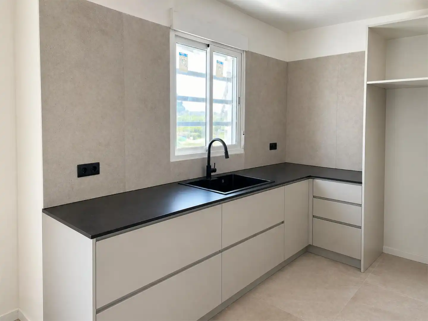 Casa o chalet en venta en Partida Marina, 1036a, La Marina Cocina de Casa o chalet en venta en Elche / Elx con Terraza