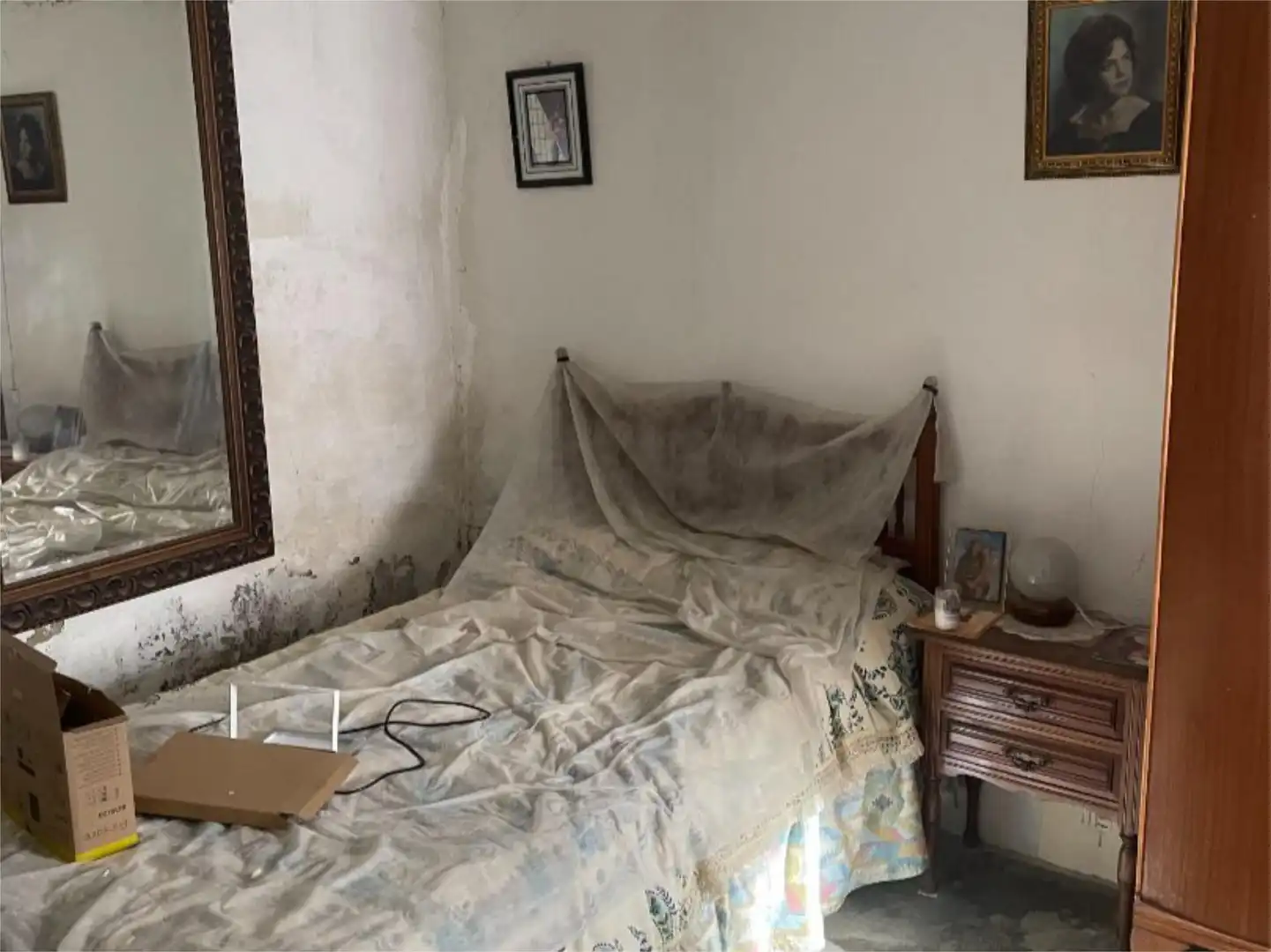 Schlafzimmer von Erdgeschoss zum Verkauf in Lezuza