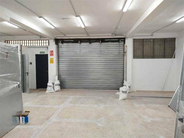 Local comercial en Alquiler en Triana Casco Antiguo