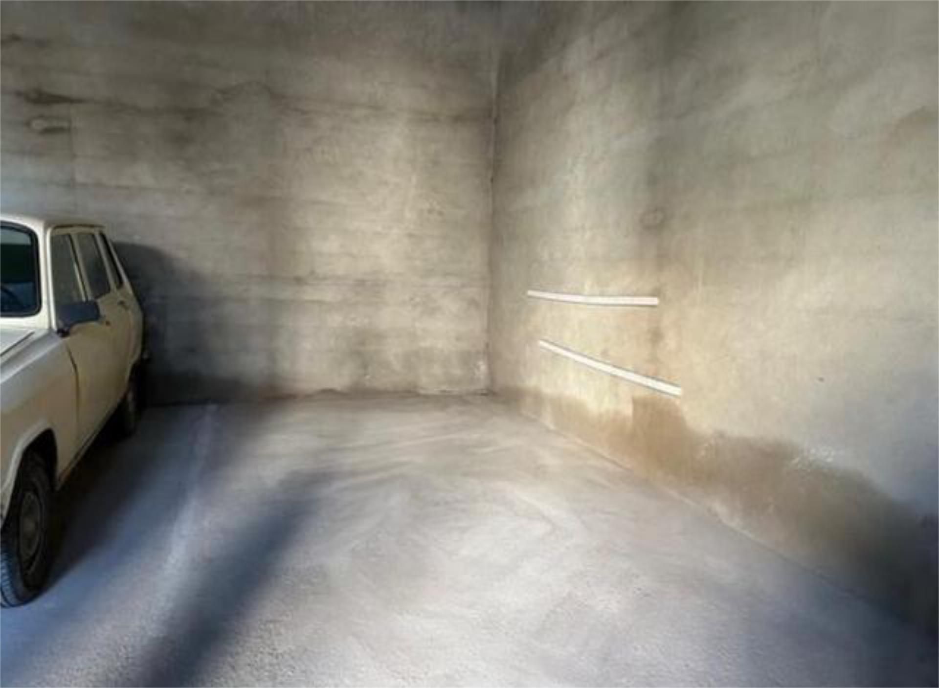 Garaje de alquiler en Alburquerque