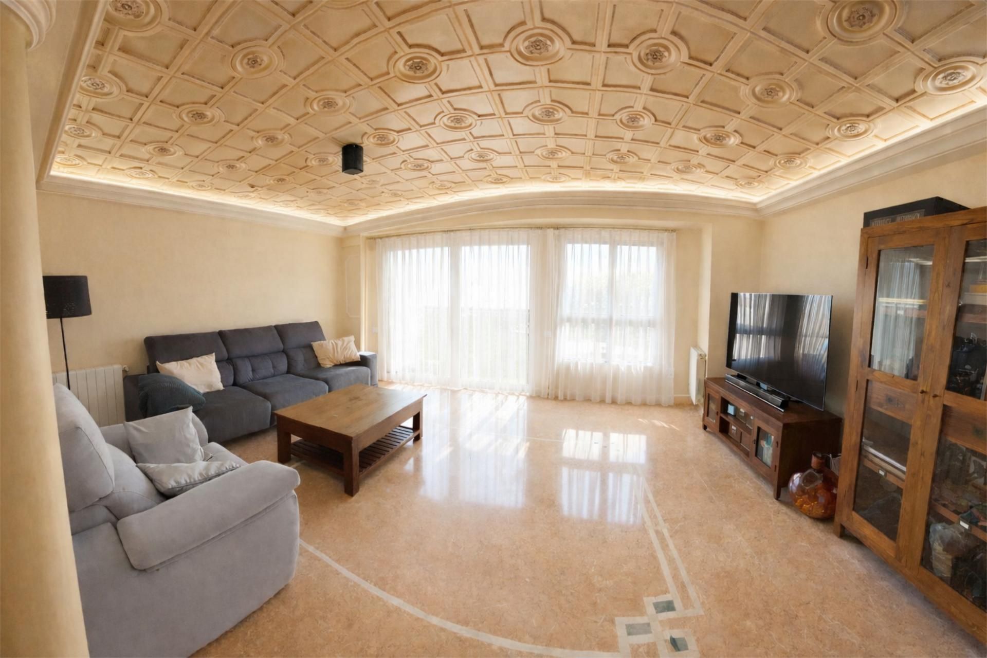 Sala de estar de Dúplex en venta en Sueca con Calefacción, Trastero y Amueblado