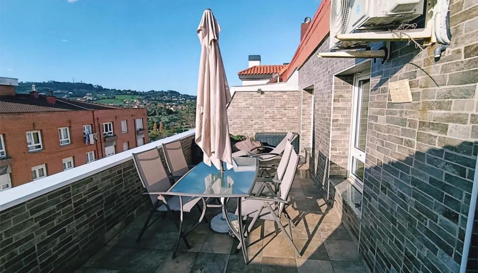 Ático en venta en Calle Miguel Servet, 12, La Calzada, Gijón - imagen 1 Foto 1 de Ático en venta en Calle Miguel Servet, 12, La Calzada, Gijón