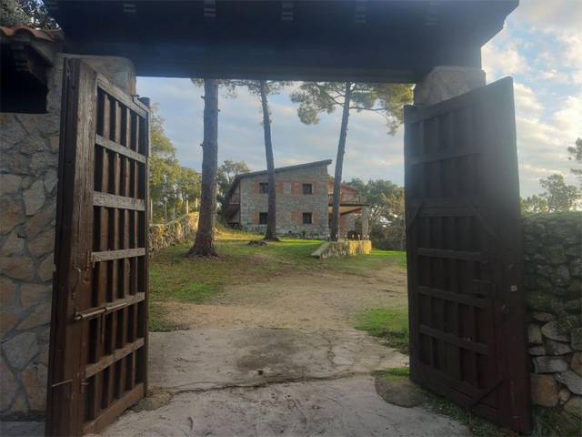 Finca rústica en Venta en Calle de Santa Ana, 1 en Gavilanes