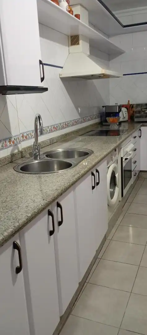 Planta baja en venta en Avenida Ángel de Horcajadas, S/n, Palos de la Frontera Cocina de Planta baja en venta en Palos de la Frontera
