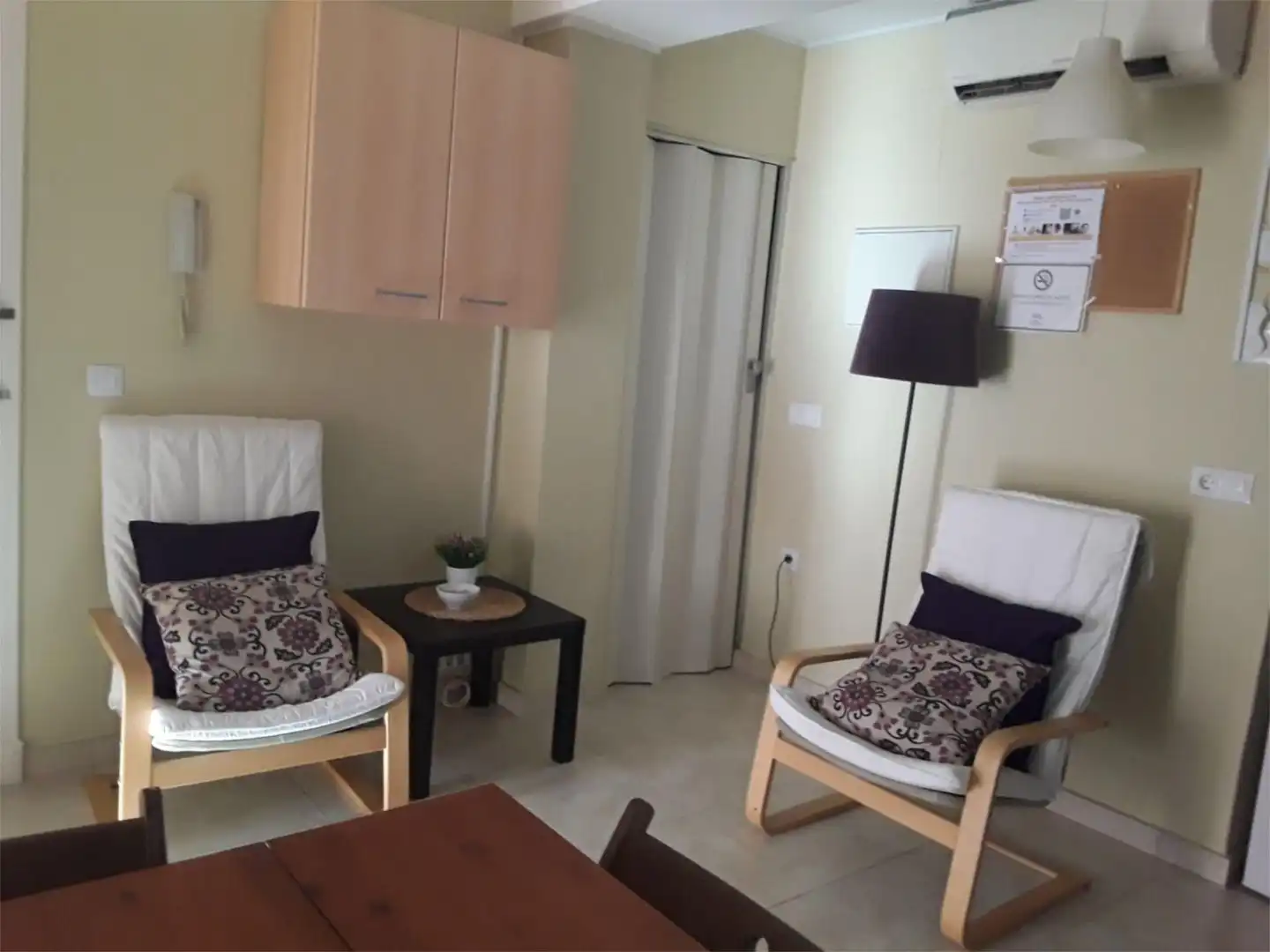 Habitación en Calle Juan Sebastián Elcano, 25, Los Remedios Habitación en Calle Juan Sebastián Elcano, 25, Los Remedios
