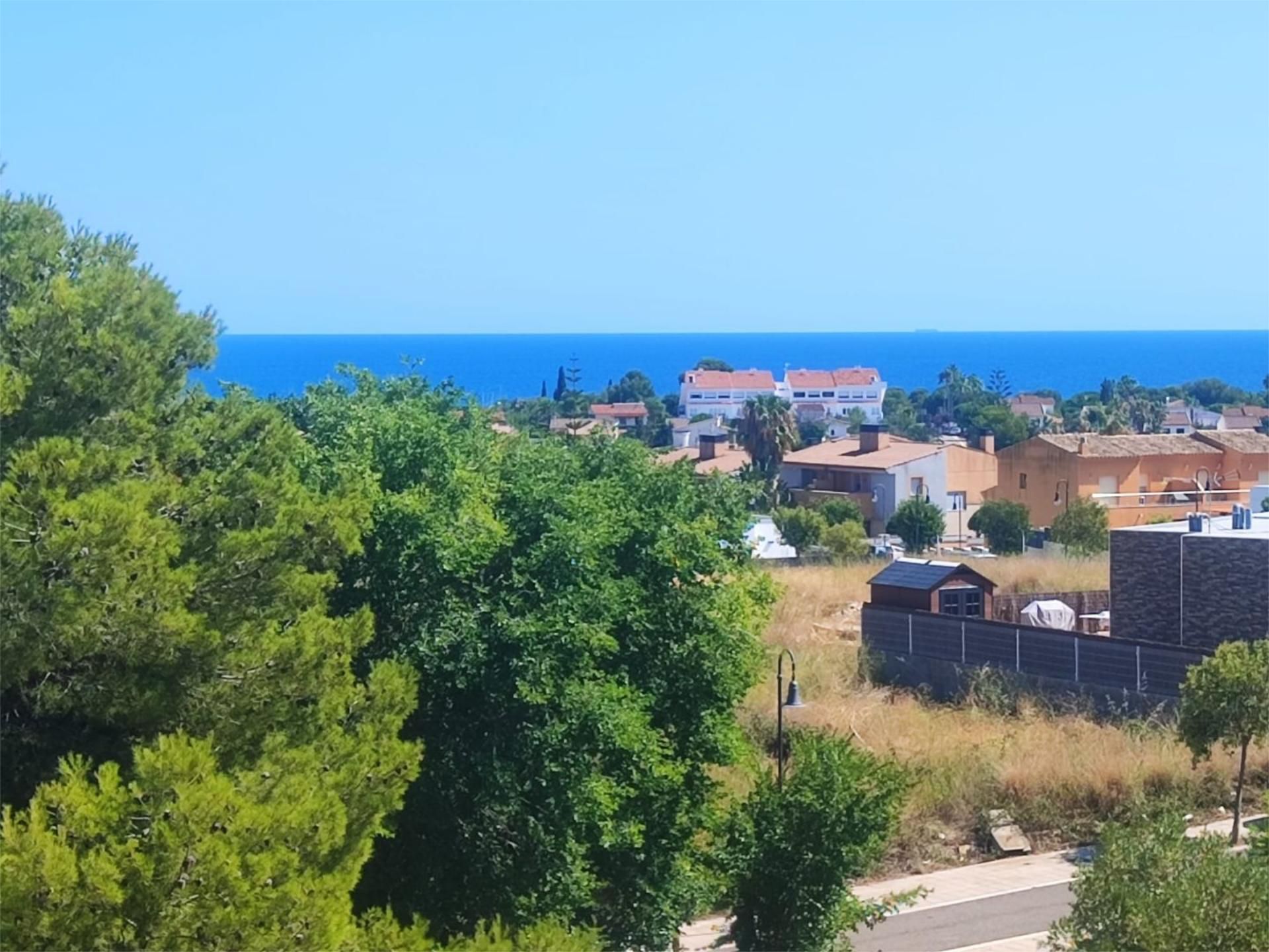 Flat to rent in Carrer Rosa Sensat, 14, Roda de Berà Exterior view of Flat to rent in Roda de Berà with Air Conditioner, Heating and Private garden