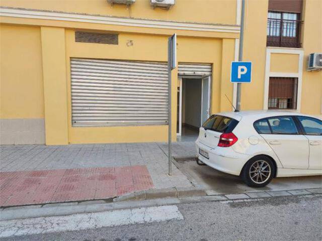 Local comercial en Alquiler en Mairena del Alcor