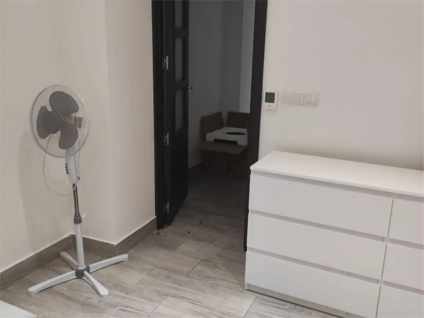 Wohnung zum Verkauf in Calle Sinaí, 3, Mangas Verdes - Las Flores - Parque del Sur Schlafzimmer von Wohnung zum Verkauf in Málaga Capital mit Klimaanlage